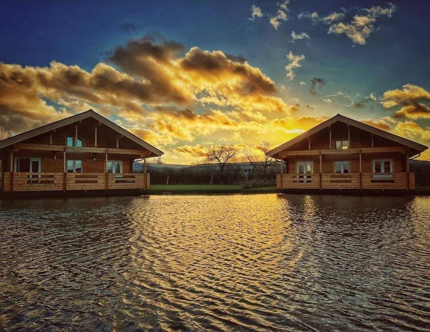Casa vacanze Luxury Hot Tub And Sauna In *
